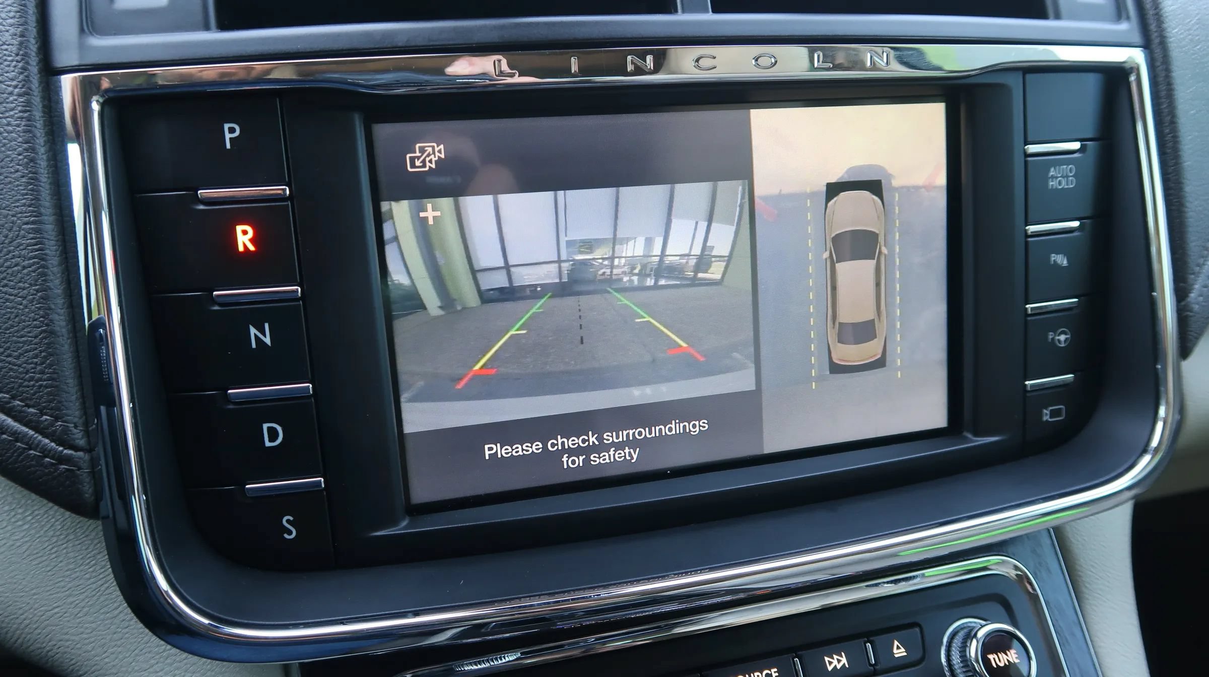 Used 2018 Lincoln Continental Reserve w/ Rear-seat Package FWD image 35
