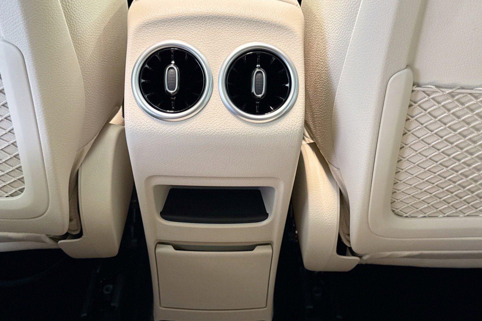 New 2026 Mercedes-Benz GLA 250 image 23