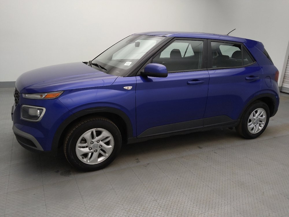 Used 2024 Hyundai Venue SE image 2