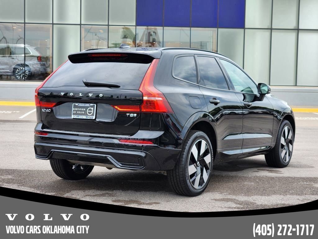 Certified 2025 Volvo XC60 T8 Plus w/ Protection Package Premier image 5
