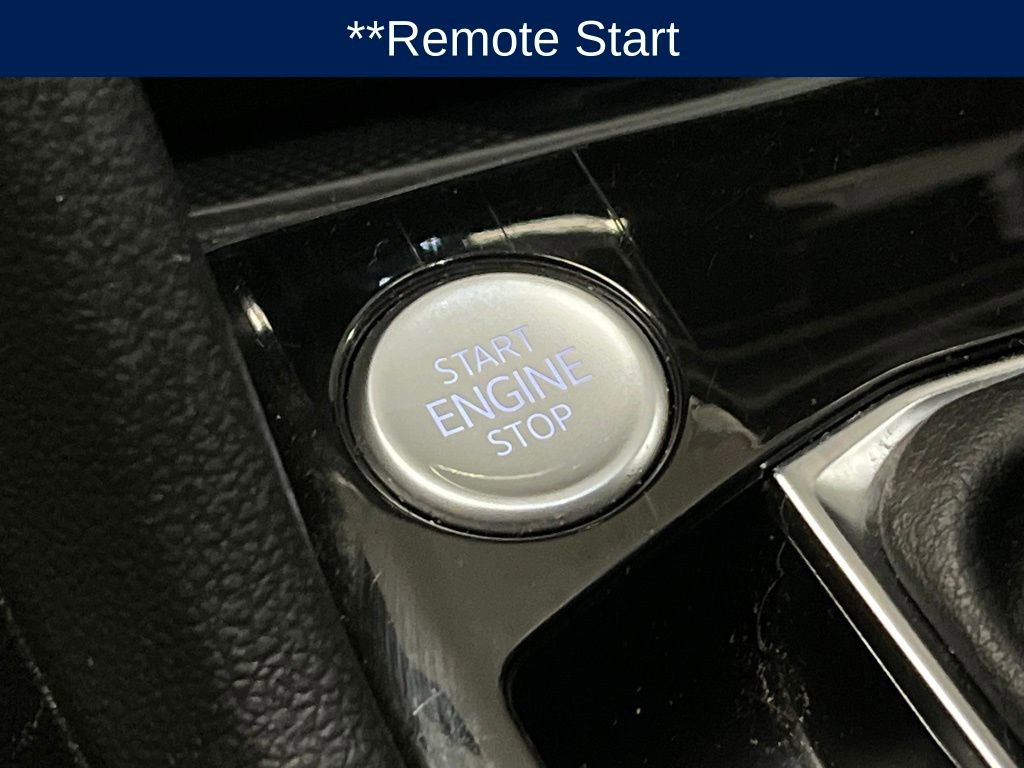 Certified 2023 Volkswagen Taos SE w/ Panoramic Sunroof Package image 16