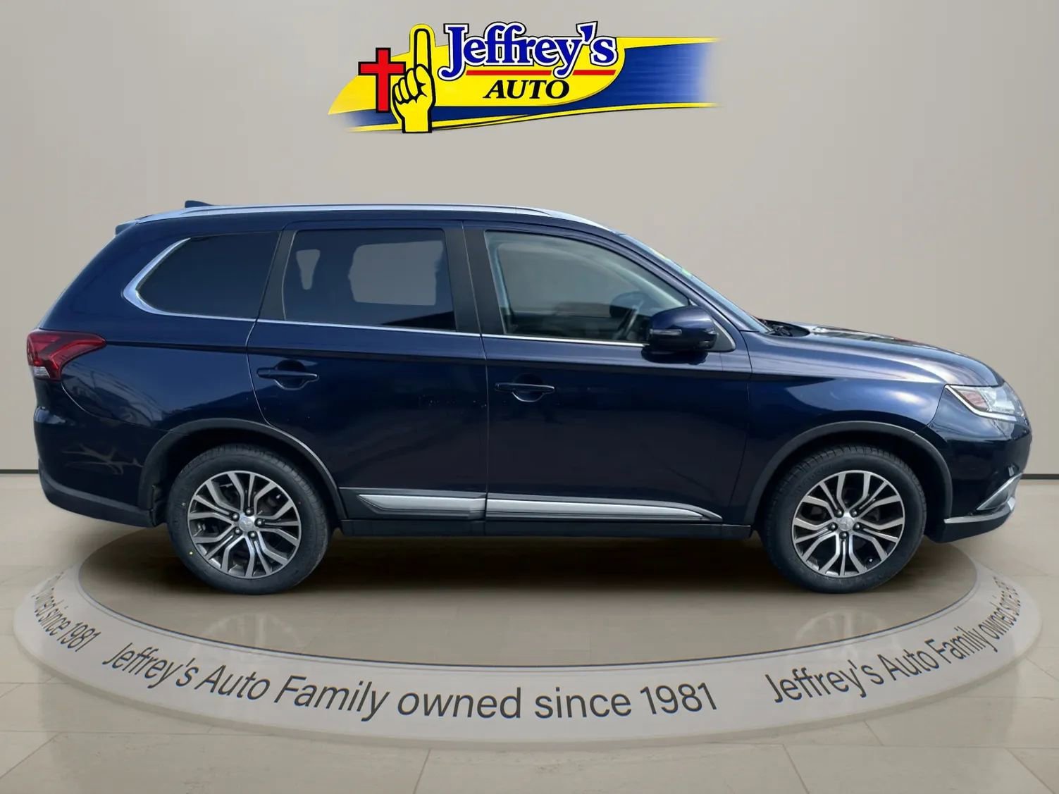 Used 2018 Mitsubishi Outlander SE FWD image 6