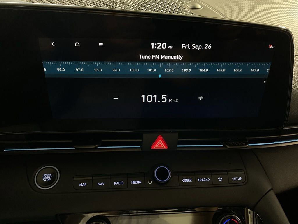 New 2025 Hyundai Elantra N image 24