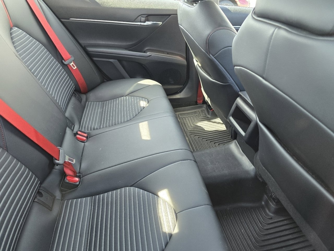 Used 2022 Toyota Camry TRD w/ TRD Package w/JBL Audio FWD image 11