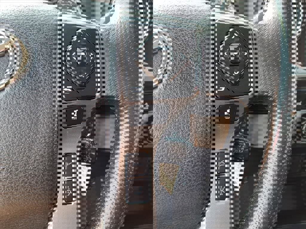 Used 2019 Toyota Tacoma SR5 image 21