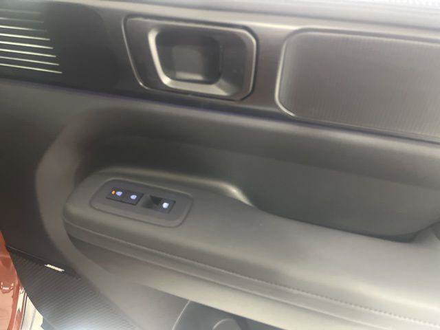 New 2025 Hyundai Santa Fe Calligraphy AWD/4WD image 24