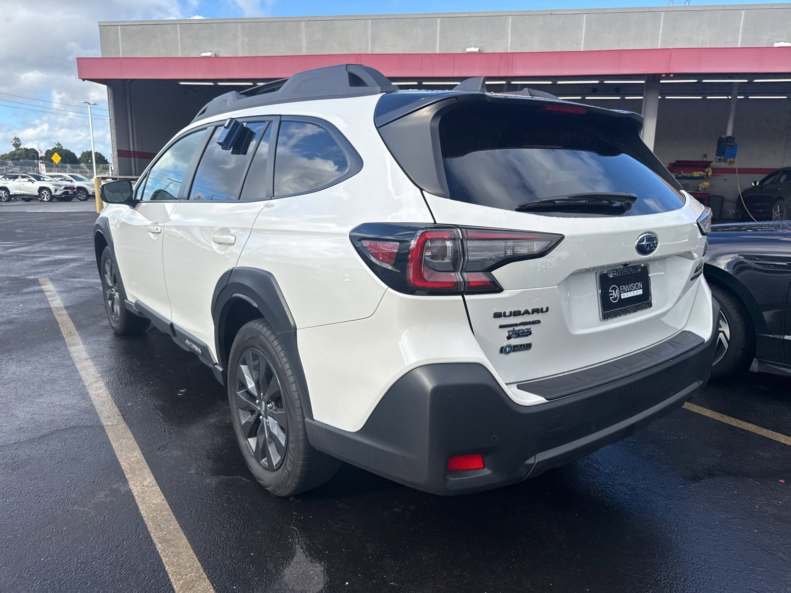 Used 2024 Subaru Outback Onyx Edition image 4