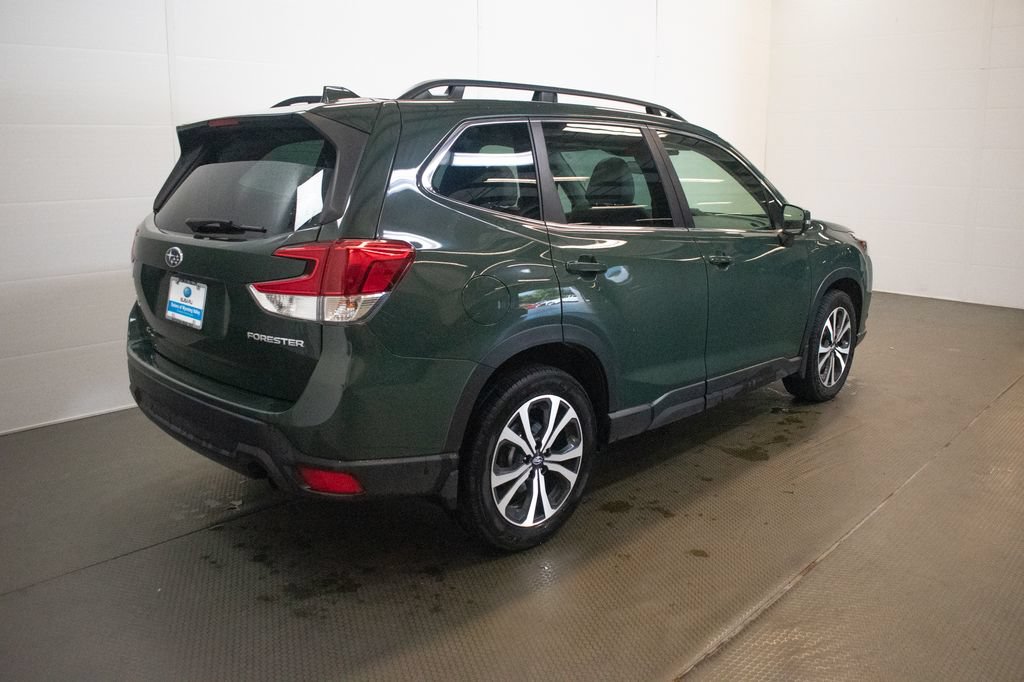 Used 2023 Subaru Forester Limited AWD/4WD image 4