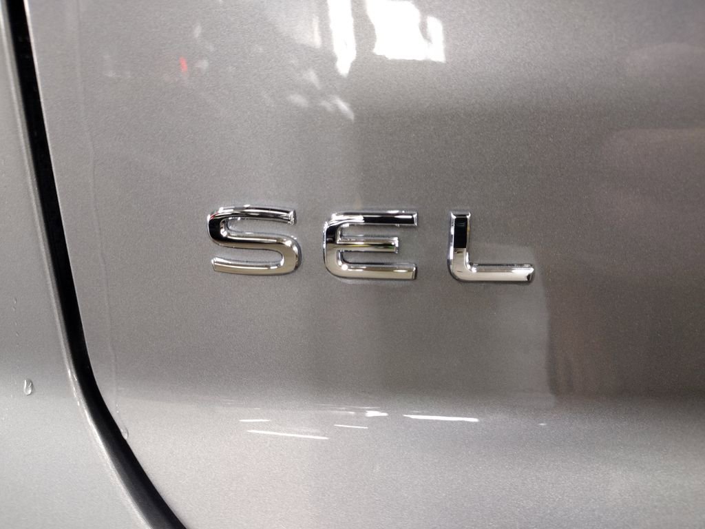 New 2026 Volkswagen Atlas Cross Sport SEL Premium R-Line image 19