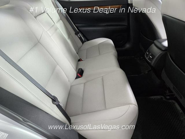 Used 2014 Lexus ES 300h w/ Luxury Package w/Bamboo Trim FWD image 21
