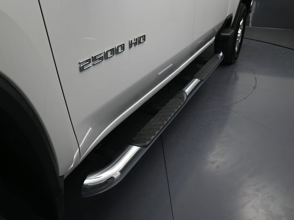 Used 2024 Chevrolet Silverado 2500 LTZ image 32