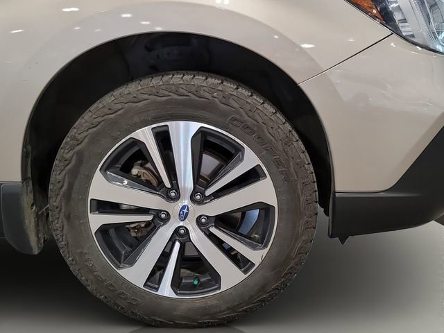 Used 2019 Subaru Outback 2.5i Limited w/ Popular Package #2 AWD/4WD image 24