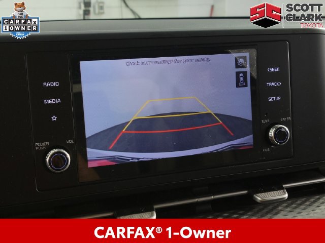Used 2022 Kia Carnival LX FWD image 20