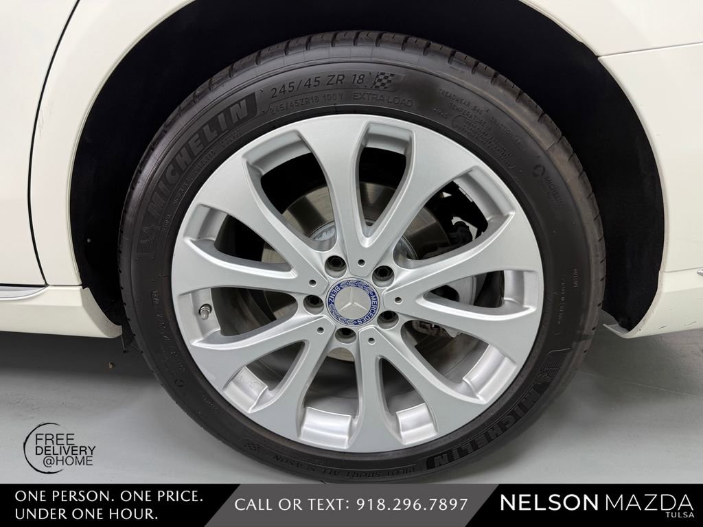Used 2017 Mercedes-Benz E 300 4MATIC image 12