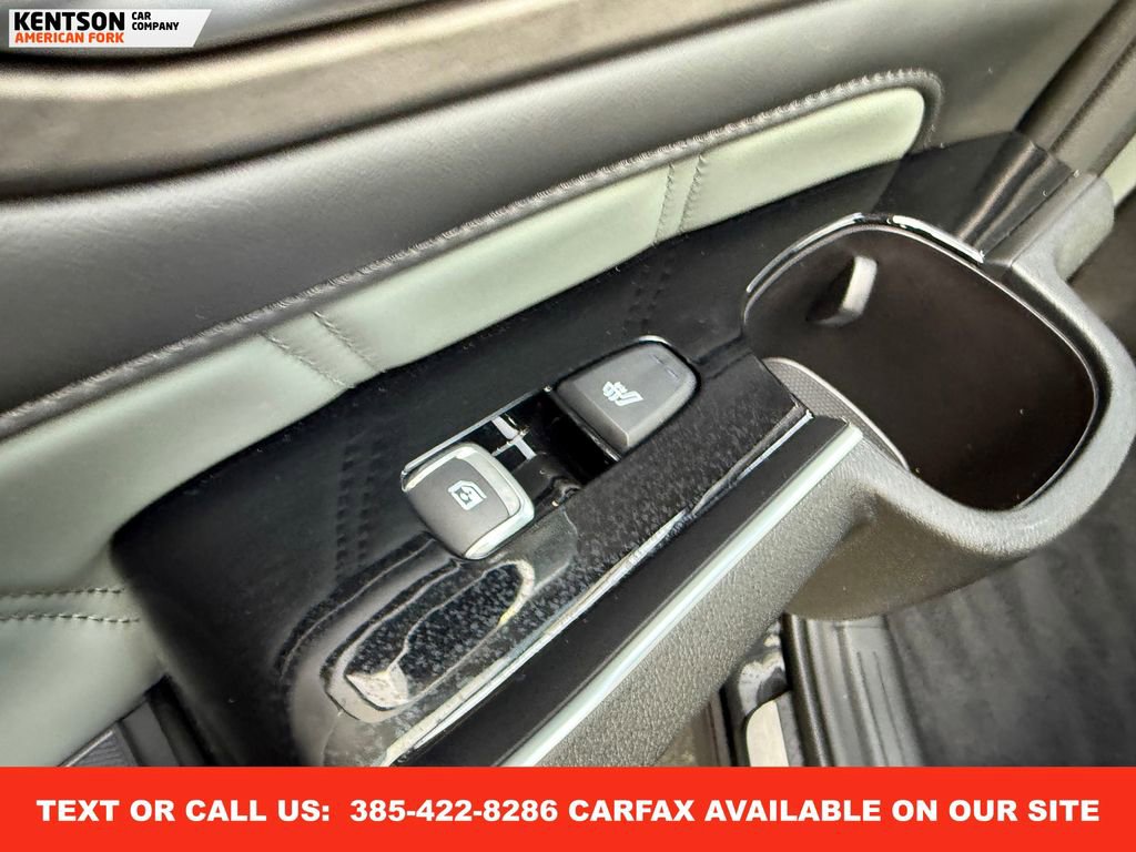 Used 2025 Kia Sorento SX Prestige w/ Sage Leather Package image 40