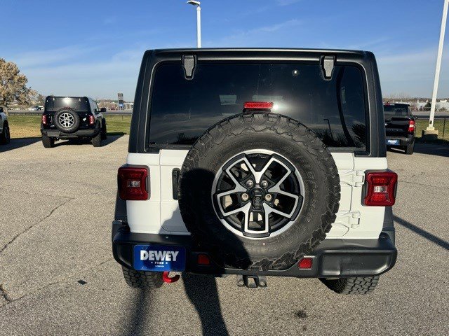Used 2024 Jeep Wrangler Unlimited Rubicon image 7