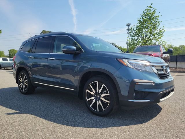 Certified 2020 Honda Pilot Touring image 3