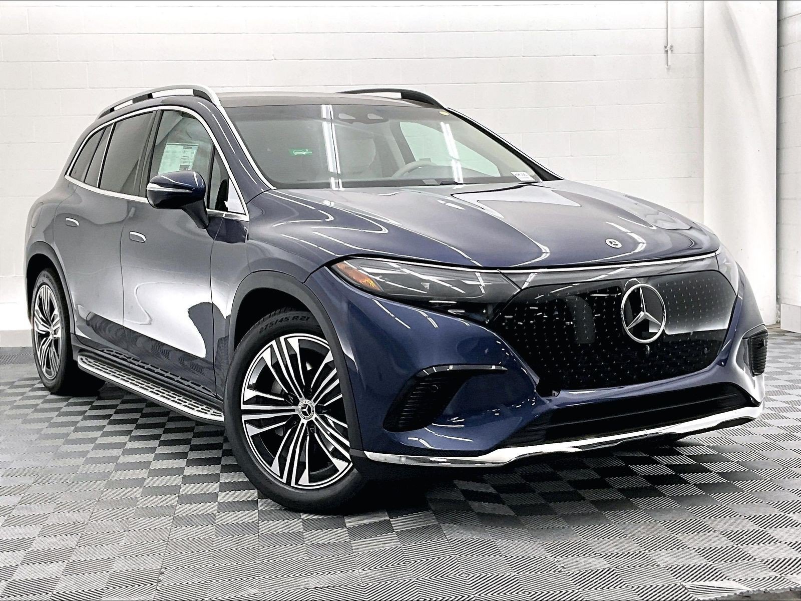 New 2026 Mercedes-Benz EQS 400 4MATIC SUV image 15