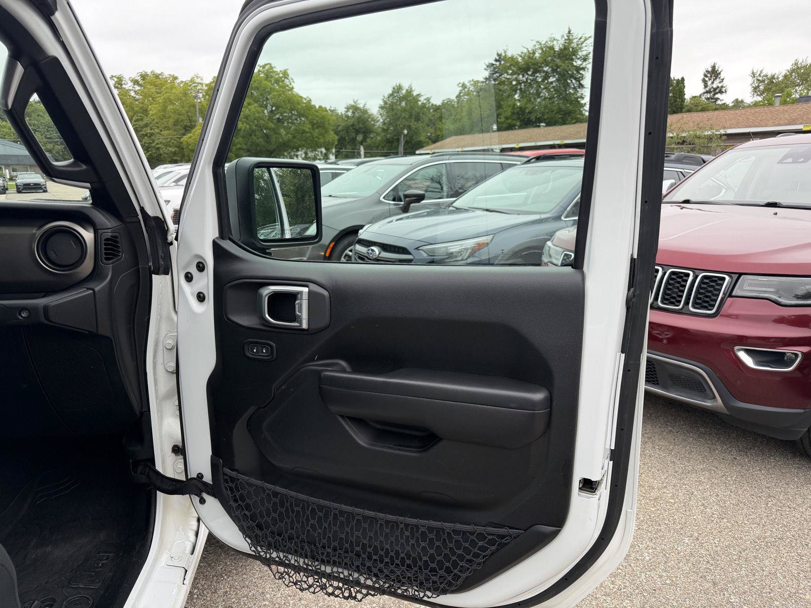 Used 2020 Jeep Gladiator Sport w/ Quick Order Package 24S AWD/4WD image 24