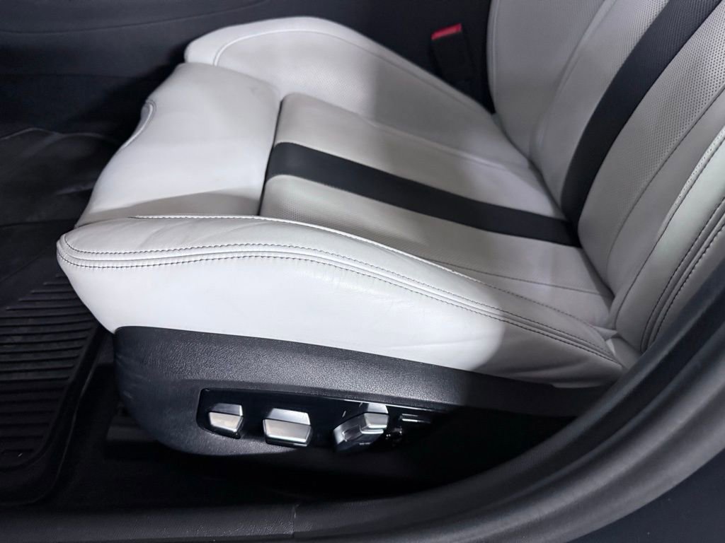 Used 2020 BMW M5 w/ Executive Package image 19