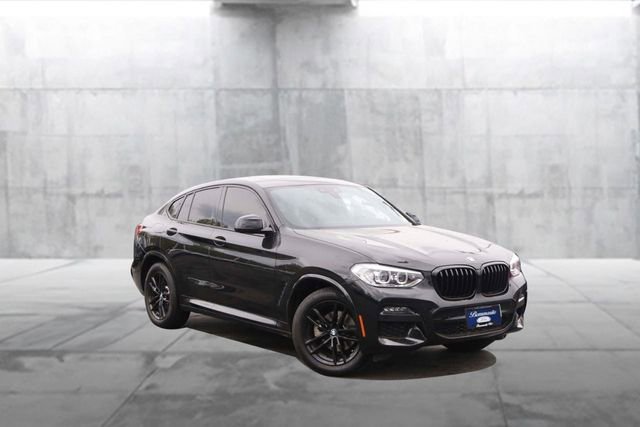 Used 2021 BMW X4 xDrive30i w/ M Sport Package image 2