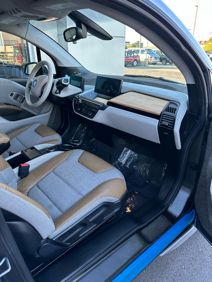 Used 2015 BMW i3 w/ Range Extender image 18