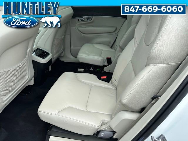 Used 2020 Volvo XC90 T6 Momentum w/ Protection Package Premier AWD/4WD image 16