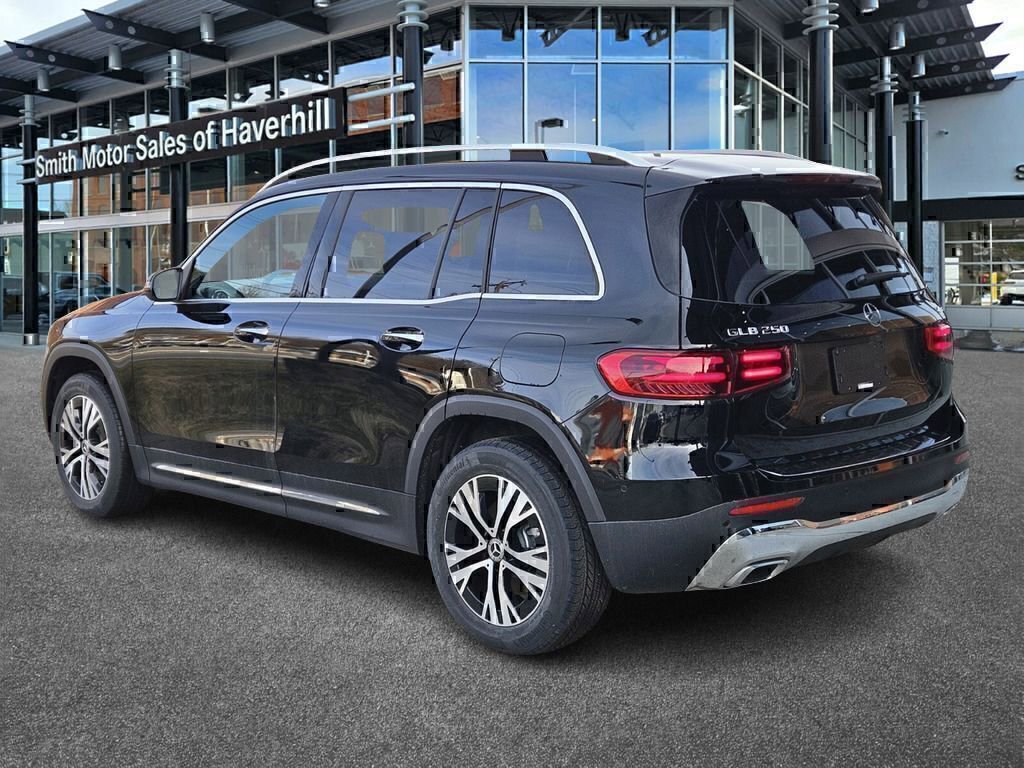 Certified 2024 Mercedes-Benz GLB 250 4MATIC image 3