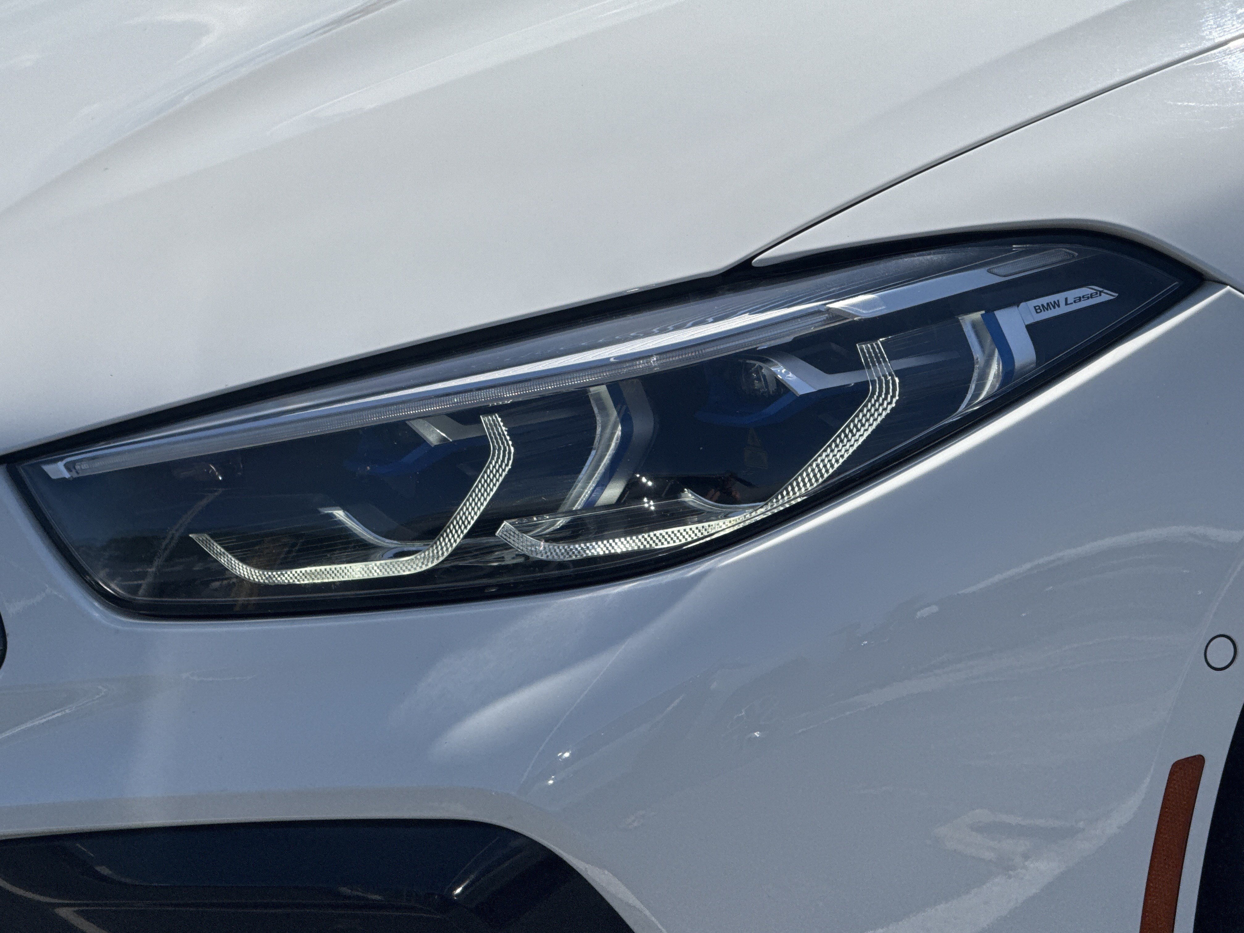 Used 2022 BMW M8 Competition AWD/4WD image 6