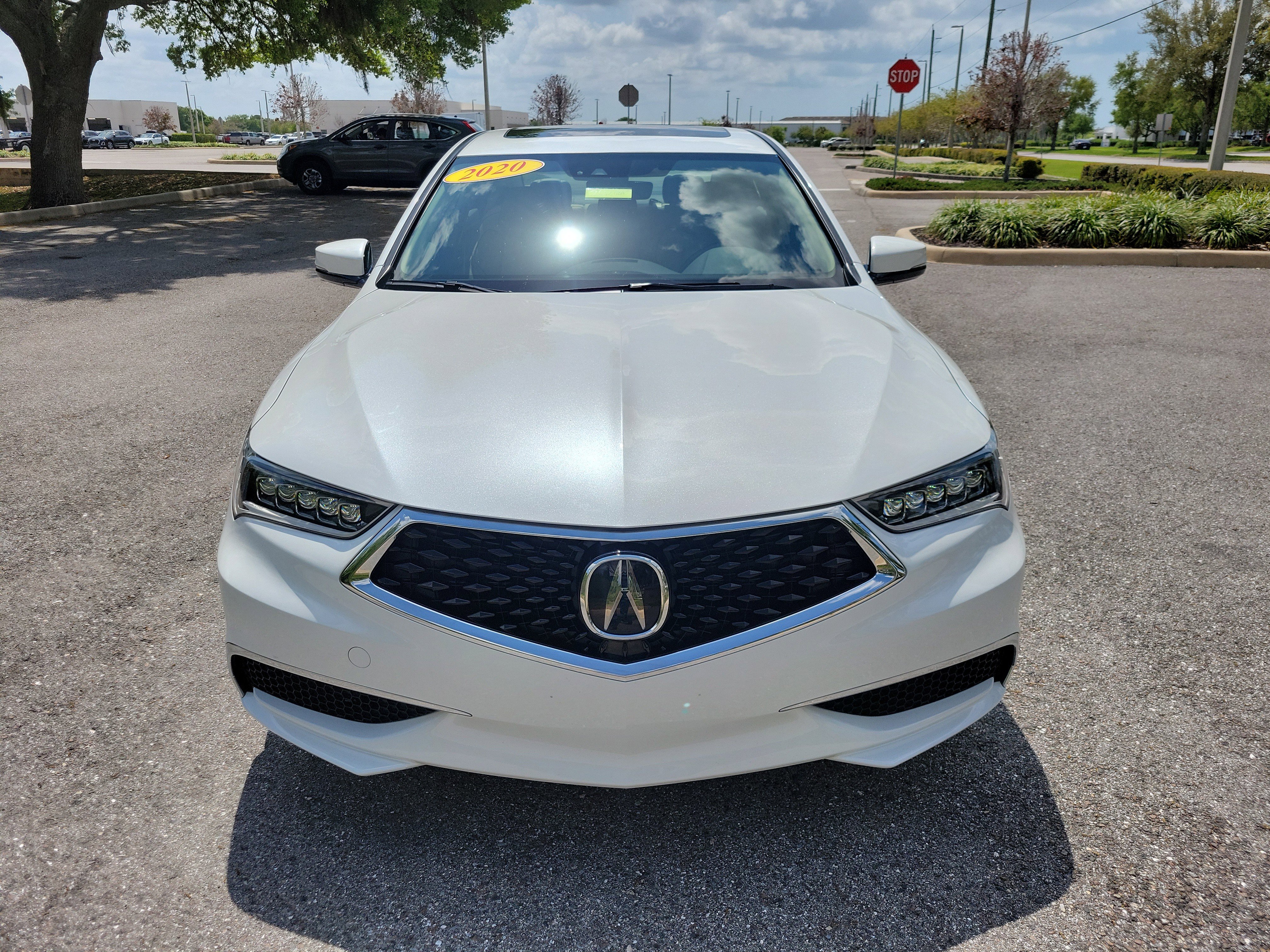 Used 2020 Acura TLX V6 w/ Technology Package image 2