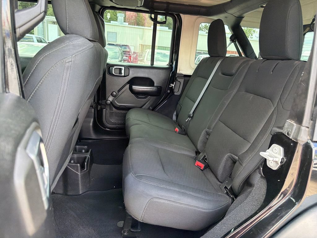 Used 2020 Jeep Wrangler Unlimited Sport AWD/4WD image 27