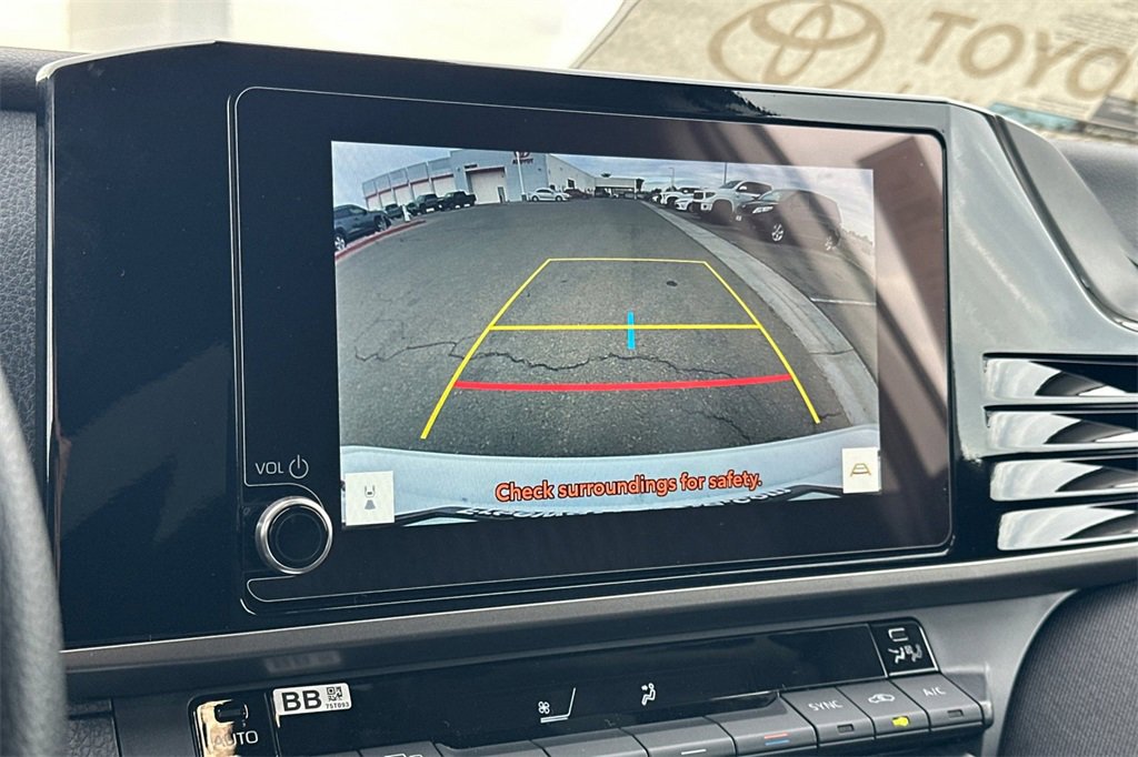 New 2026 Toyota Camry LE image 18