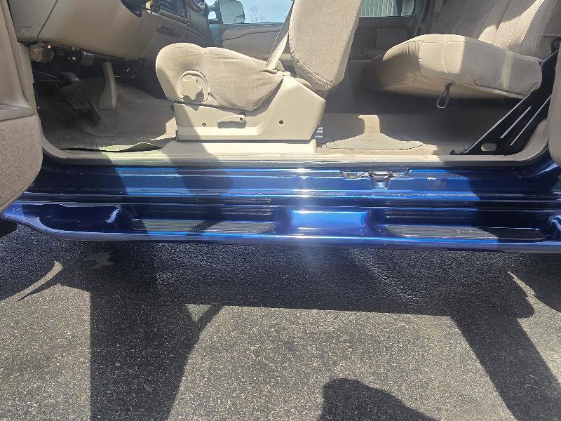 Used 2002 Chevrolet Silverado 2500 LS w/ Electrical Convenience Pkg AWD/4WD image 8