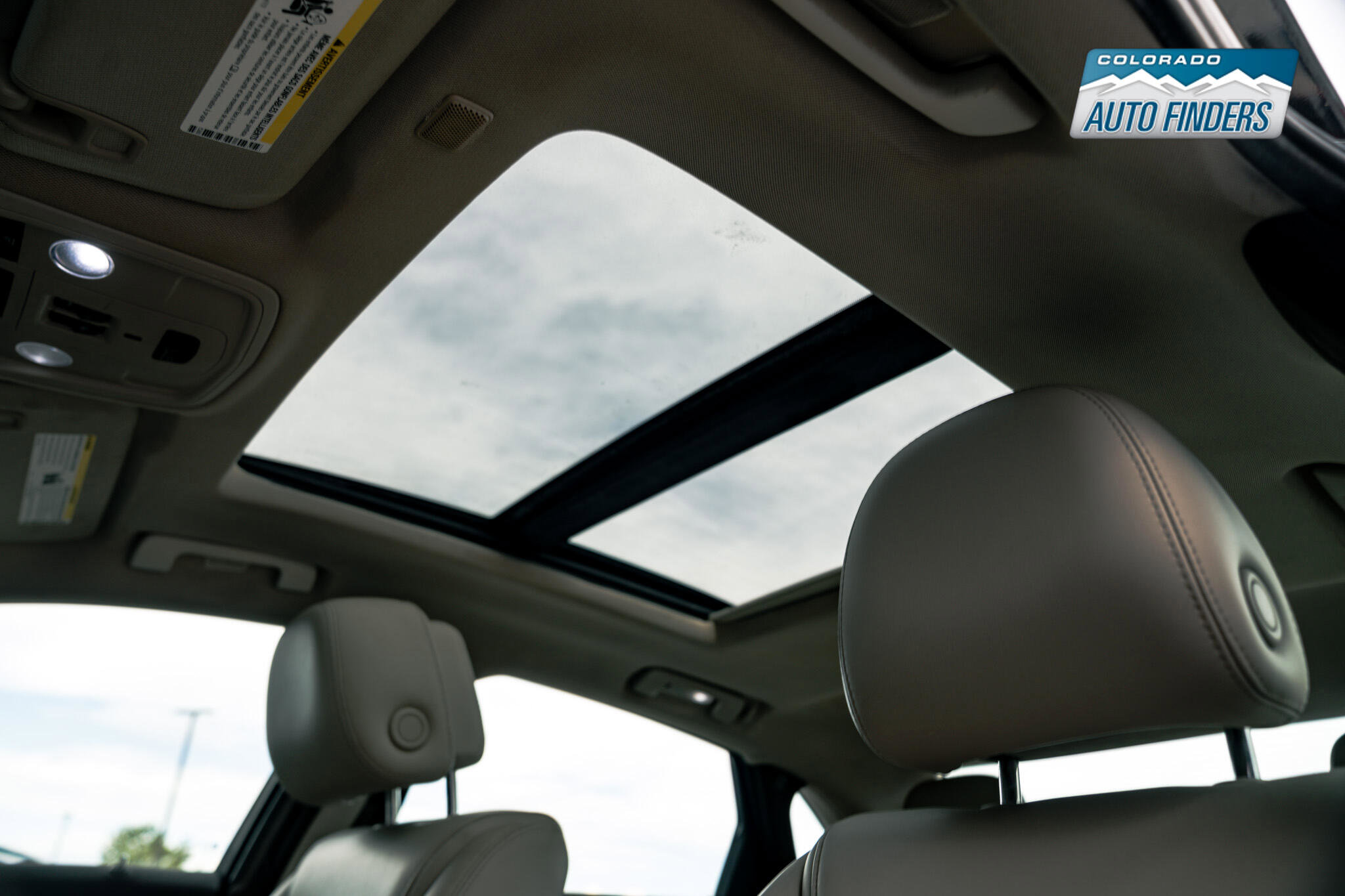 Used 2014 Cadillac XTS Luxury w/ Driver Awareness Package image 21