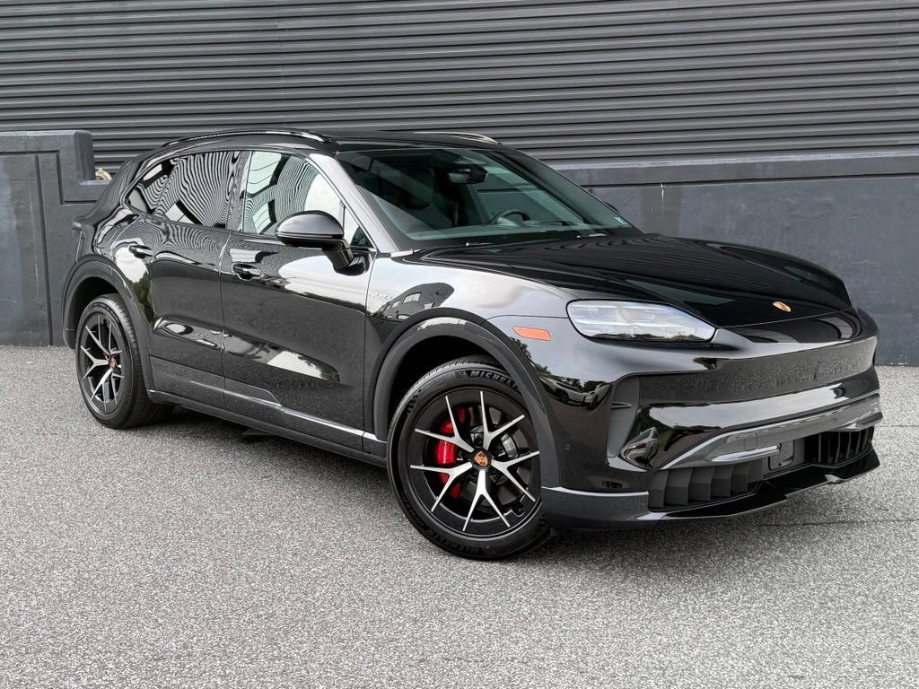 New 2026 Porsche Cayenne S AWD/4WD image 12