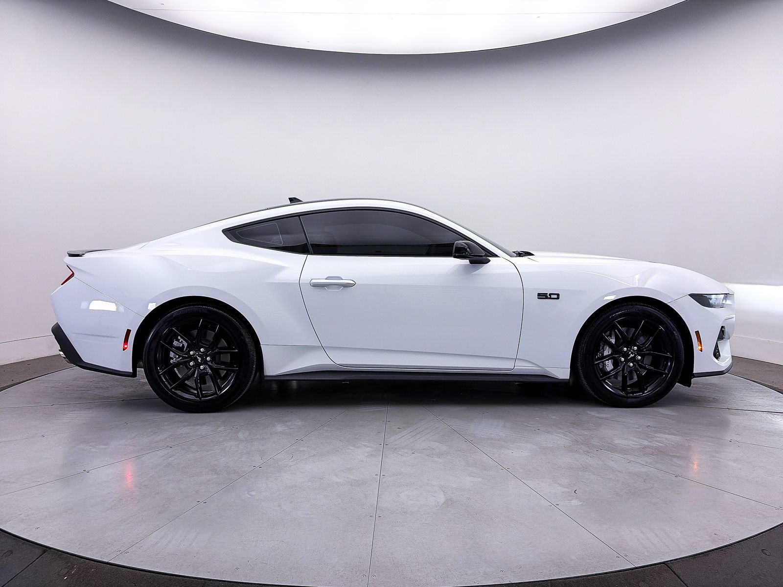 Used 2025 Ford Mustang GT Premium RWD image 50