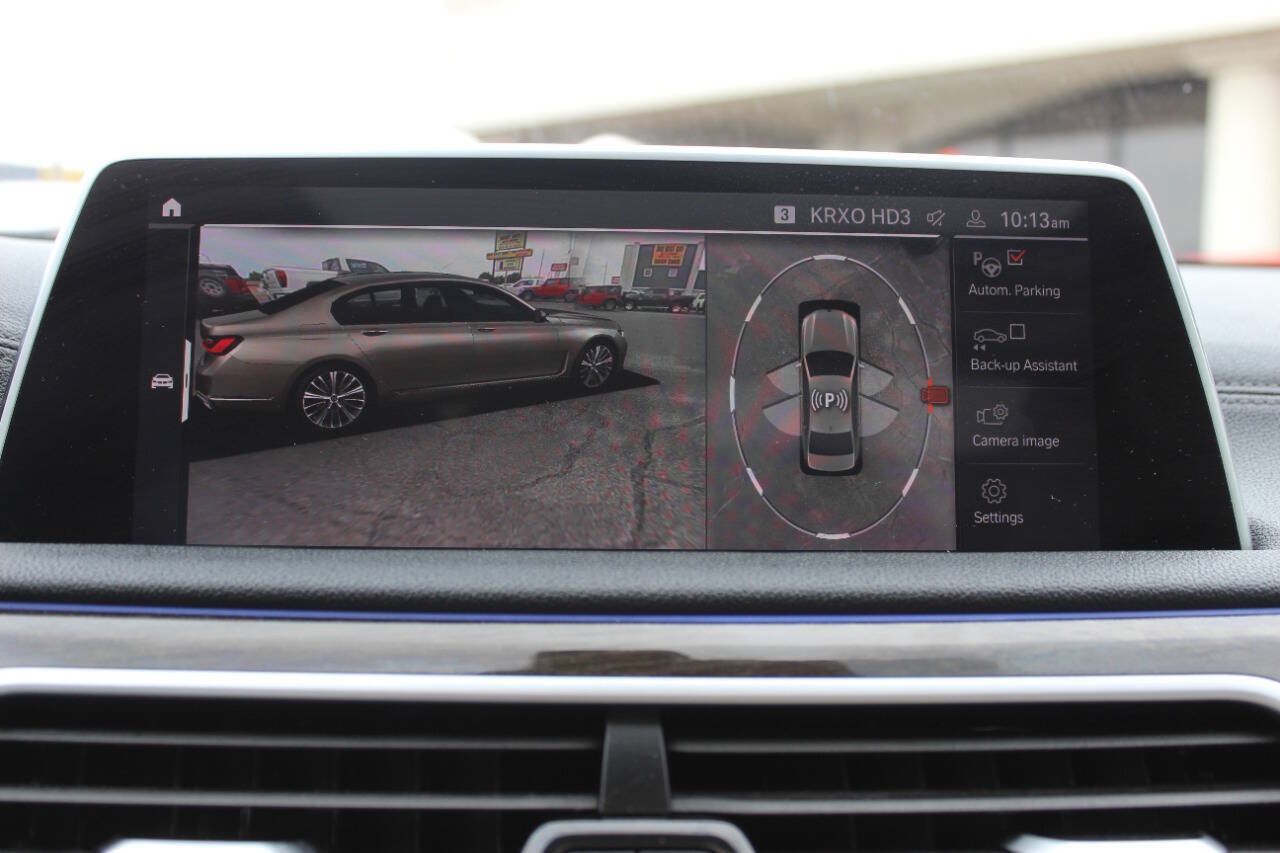 Used 2022 BMW 740i xDrive AWD/4WD image 42