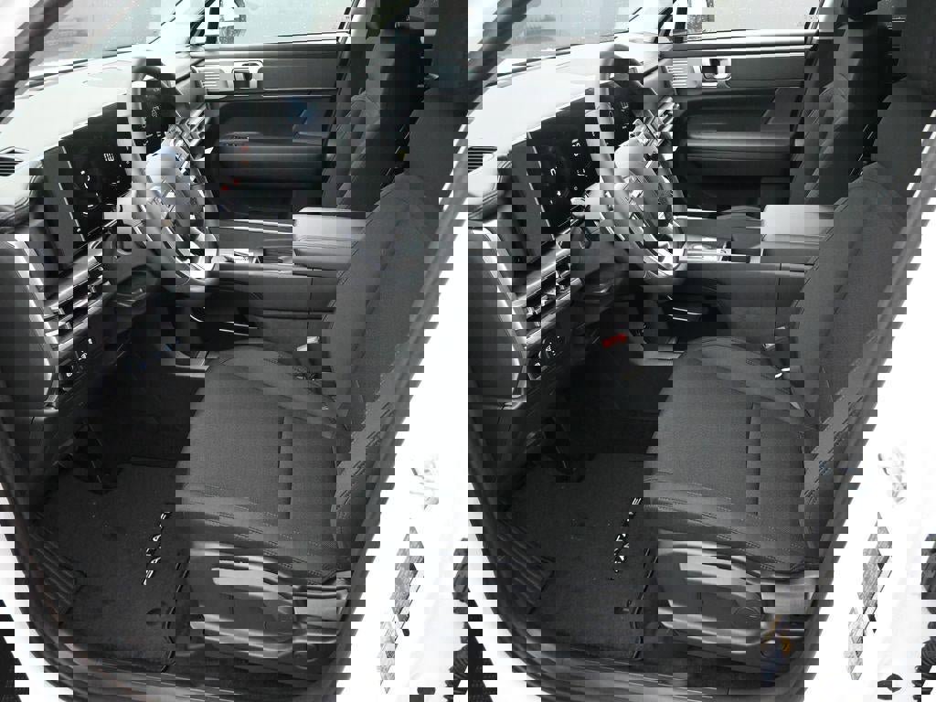 New 2026 Hyundai Santa Fe SE image 9