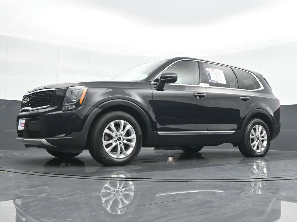 Used 2022 Kia Telluride LX image 17