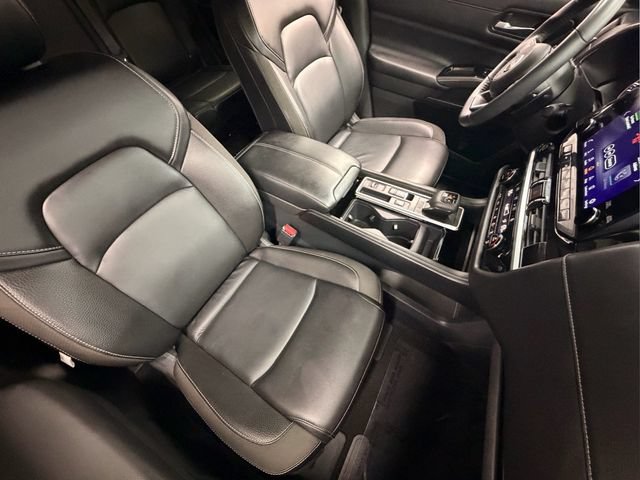 Certified 2024 Nissan Pathfinder SL FWD image 24