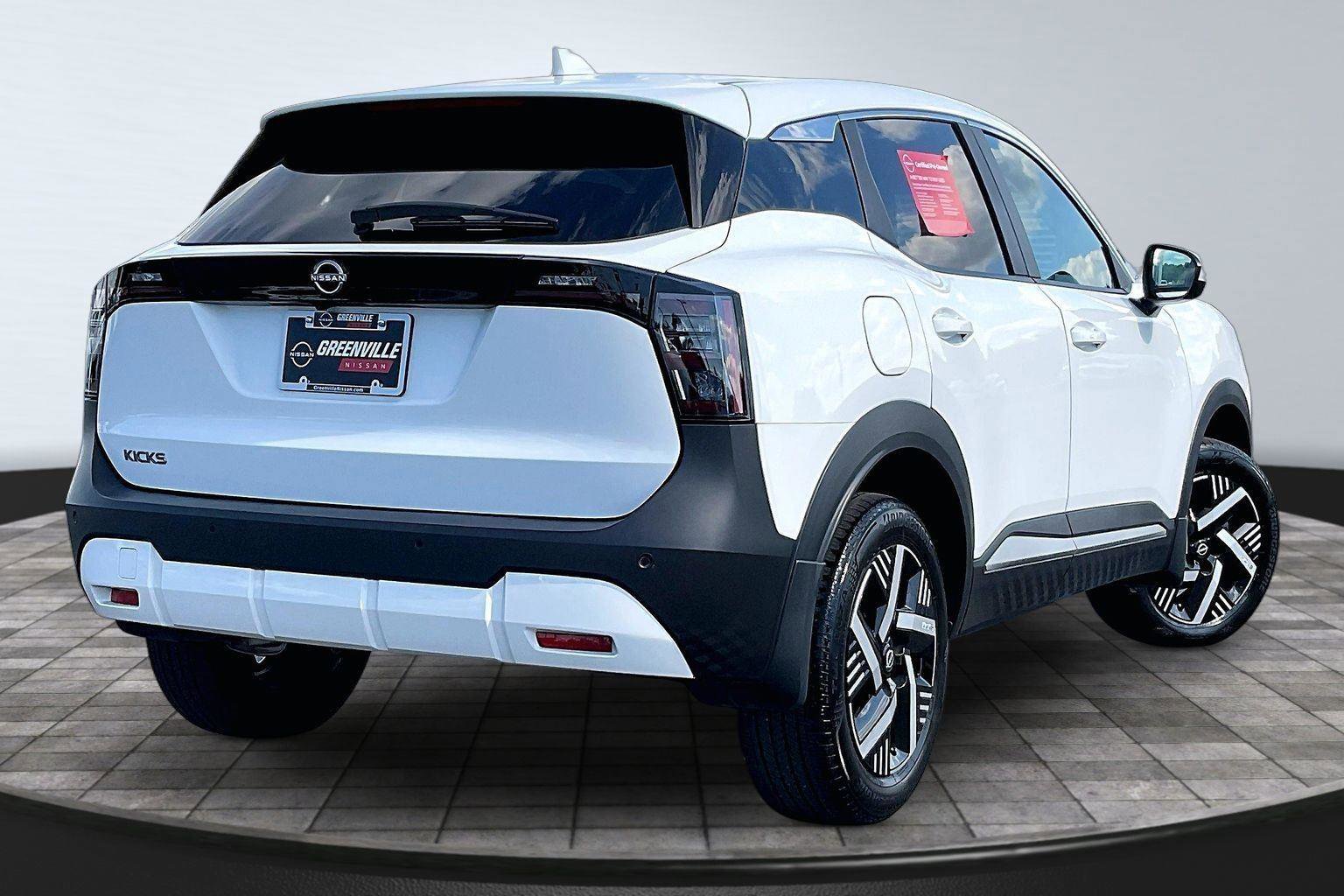 Certified 2025 Nissan Kicks SV FWD image 14