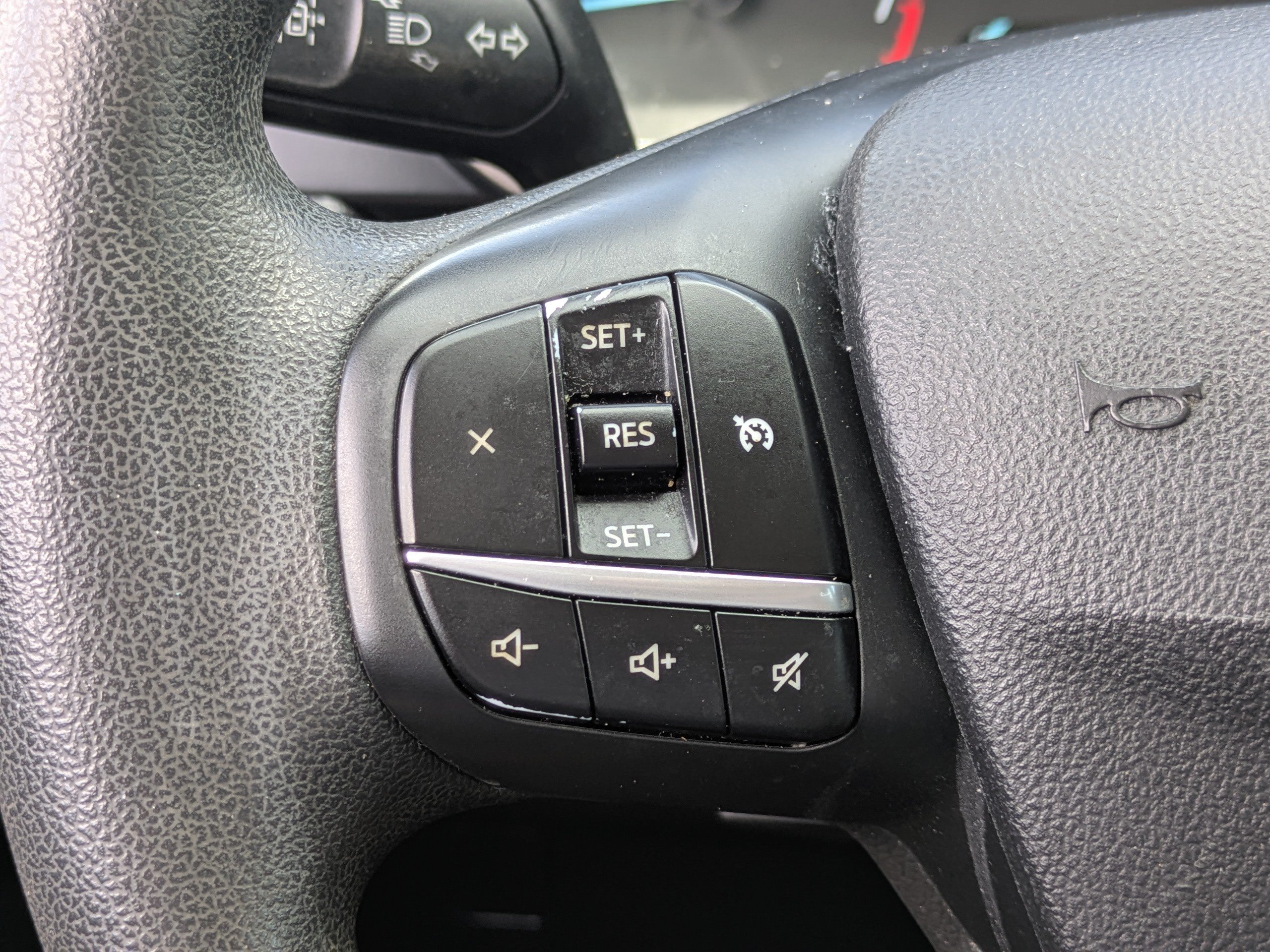 Used 2022 Ford Escape SE FWD image 20