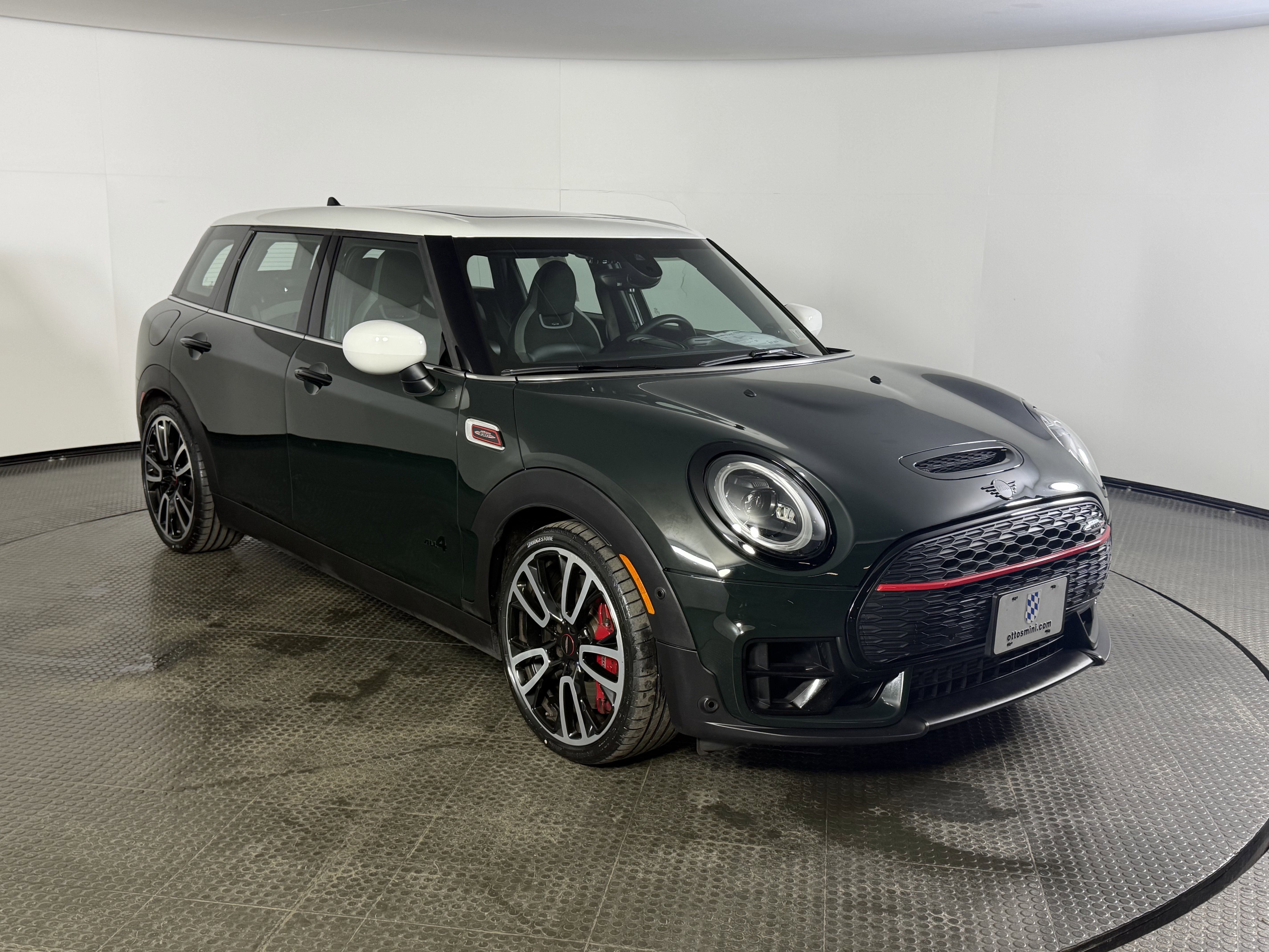 Used 2023 MINI Cooper Clubman John Cooper Works image 3