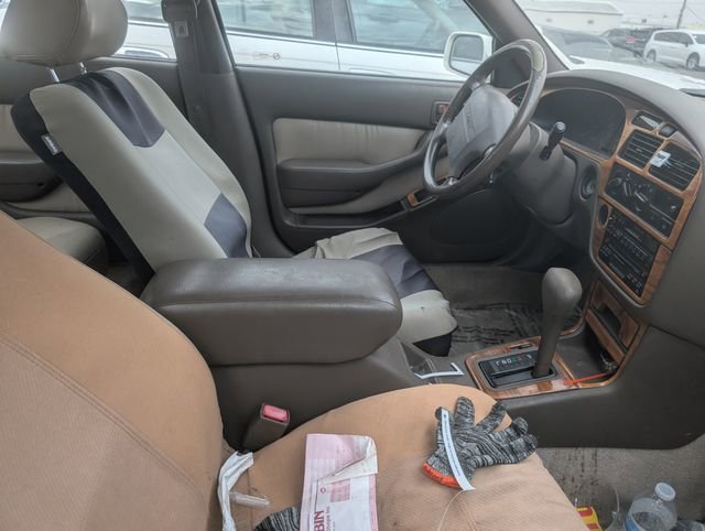 Used 1996 Toyota Camry LE image 15