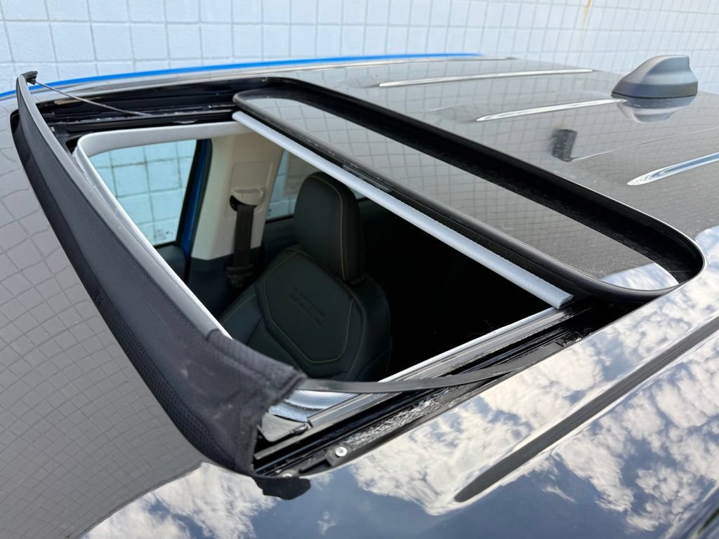 New 2026 Ford Maverick Lobo AWD/4WD image 7