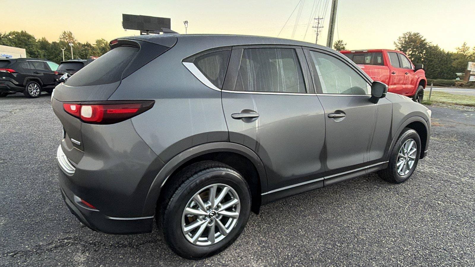 Used 2024 MAZDA CX-5 AWD 2.5 S w/ Select Package image 8