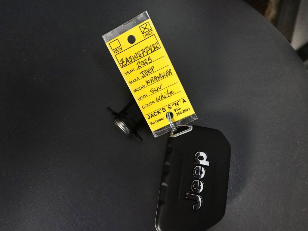 Used 2025 Jeep Wrangler Willys 4xe image 22