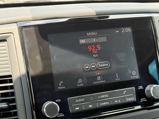 Used 2024 Nissan Titan SV w/ SV Convenience Package RWD image 20