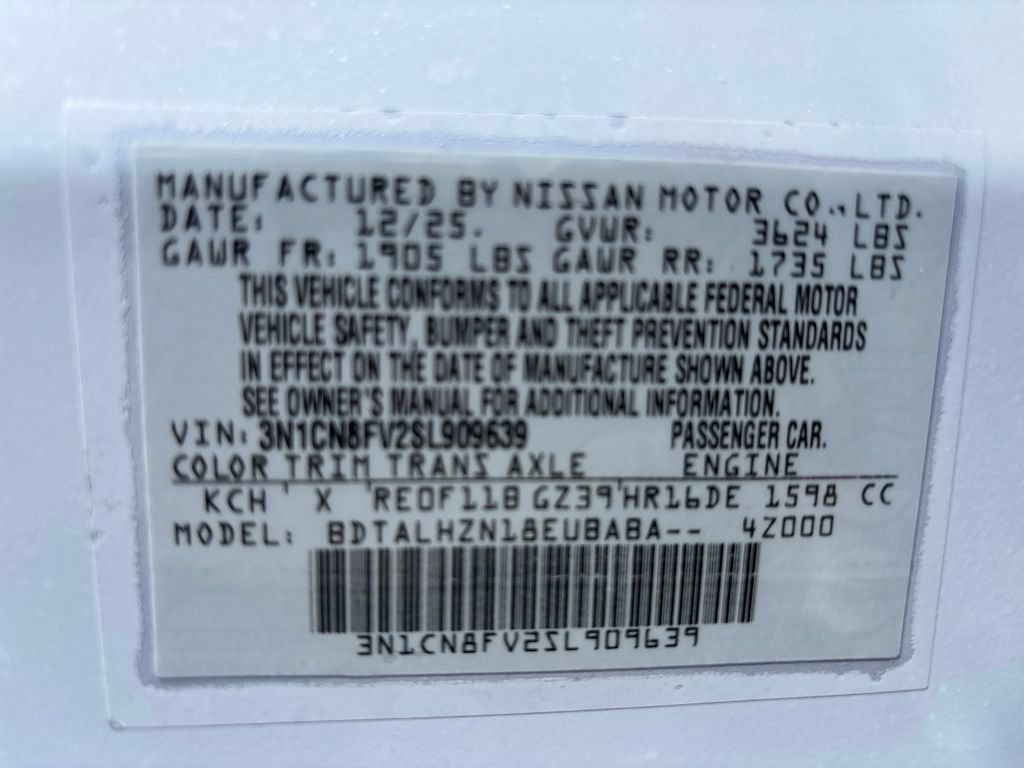 Certified 2025 Nissan Versa SR w/ Trunk Package FWD image 10