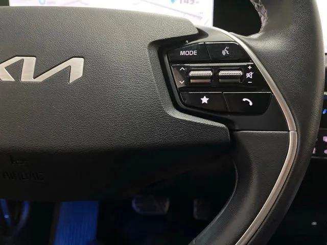 Used 2024 Kia EV6 GT-Line AWD/4WD image 33